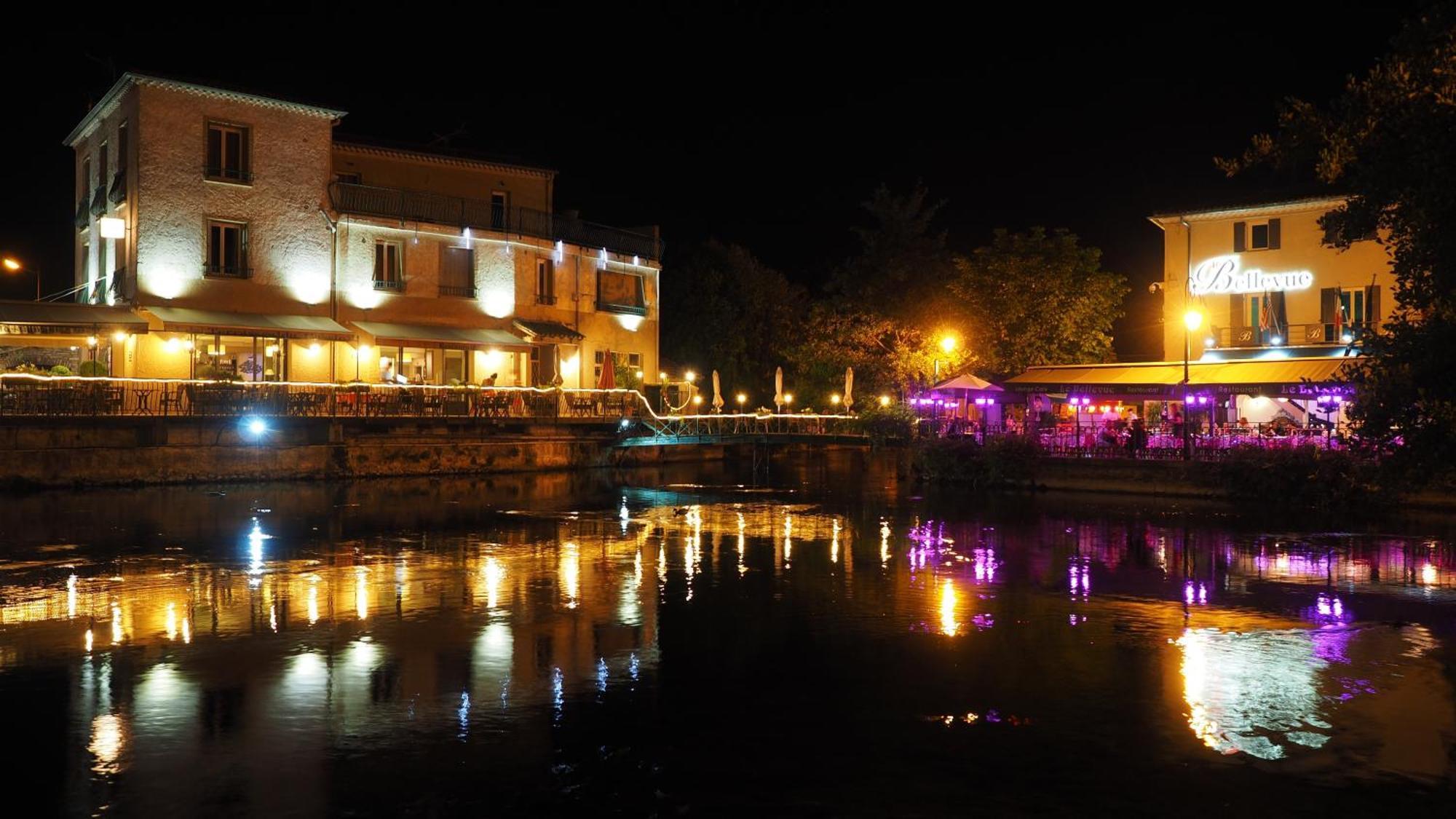 Lou Karo - Piscine Partagee - Parking Prive Gordes Exterior foto