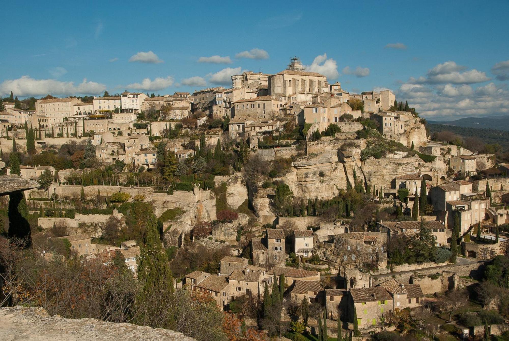 Lou Karo - Piscine Partagee - Parking Prive Gordes Exterior foto